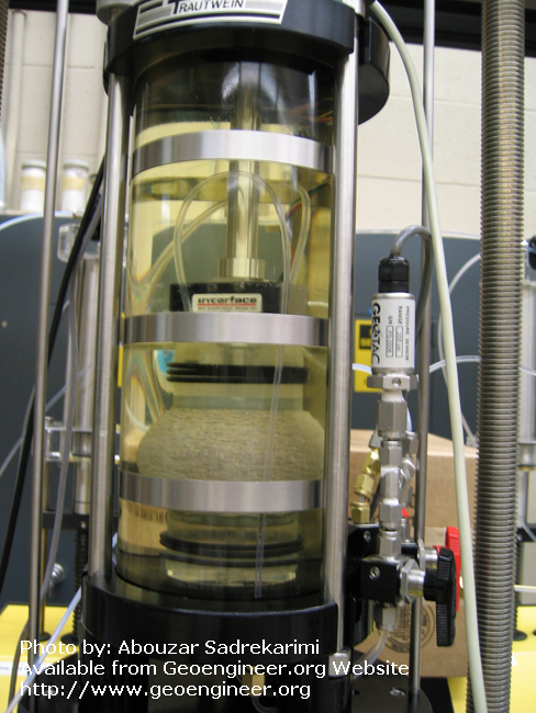 Triaxial Testing Apparatus, University of Illinois, Urbana-Champaign ...
