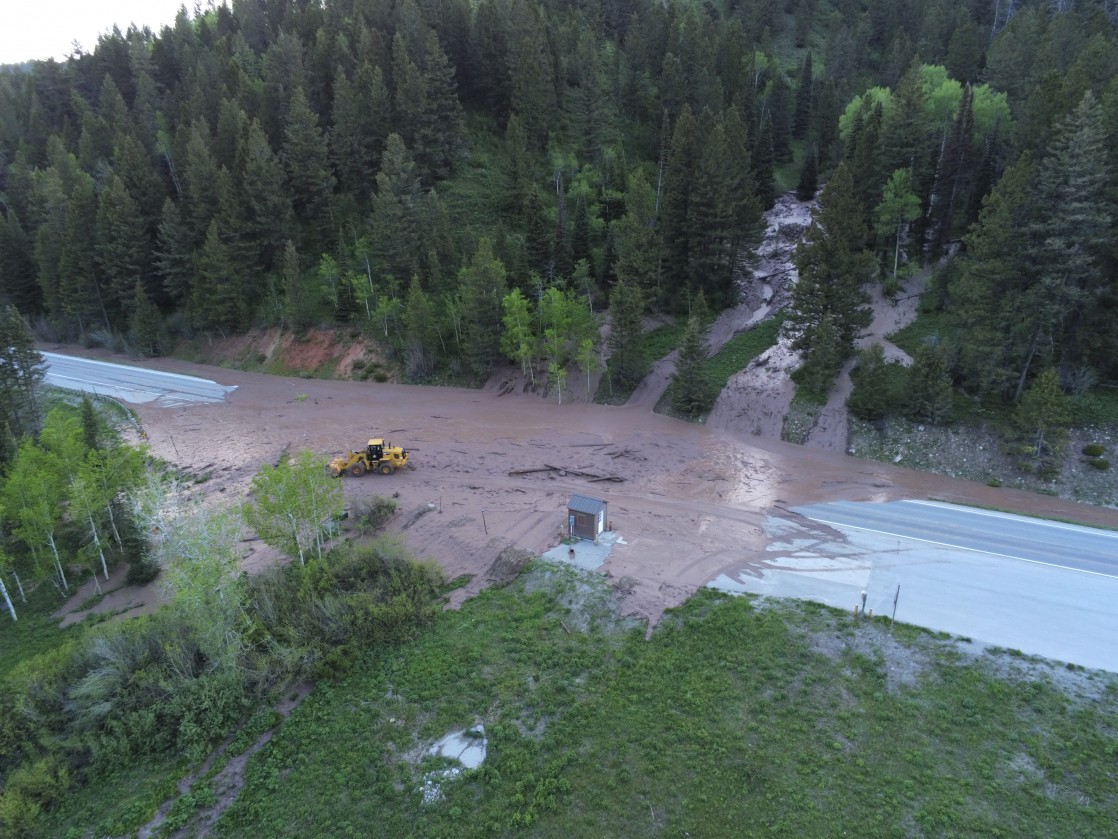 Wyoming highway fill gives way causing major traffic disruptions